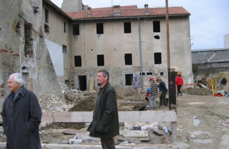 Frančiškanski Samostan Koper Arheološke raziskave 2007