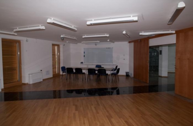 Frančiškanski Samostan Koper - Središče Rotunda