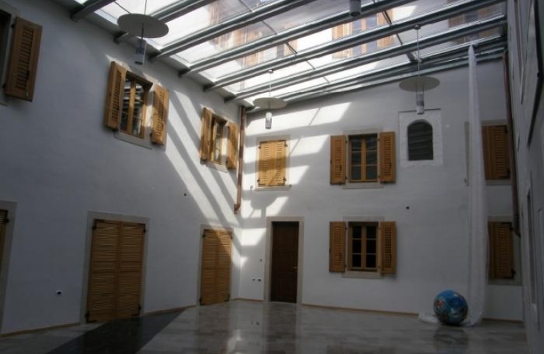 Frančiškanski Samostan Koper - Središče Rotunda