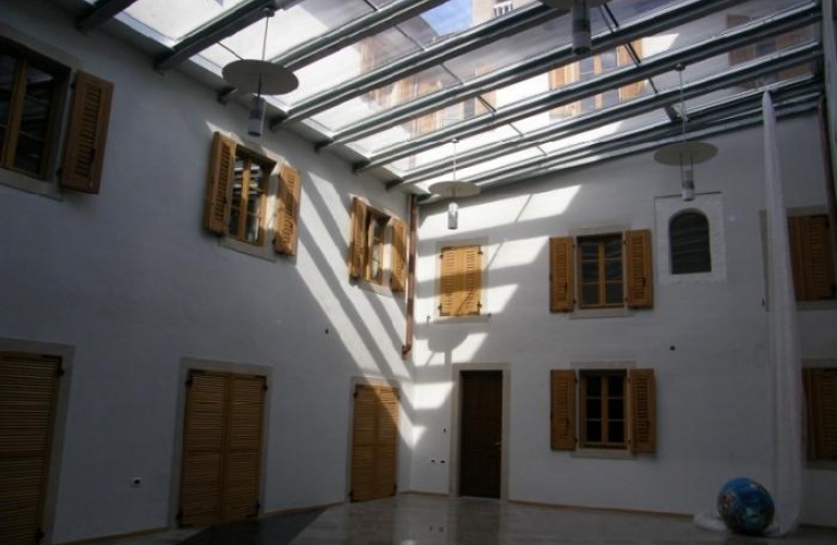 Frančiškanski Samostan Koper - Središče Rotunda