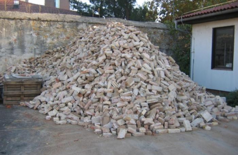 Frančiškanski Samostan Koper obnovitvena dela 2006