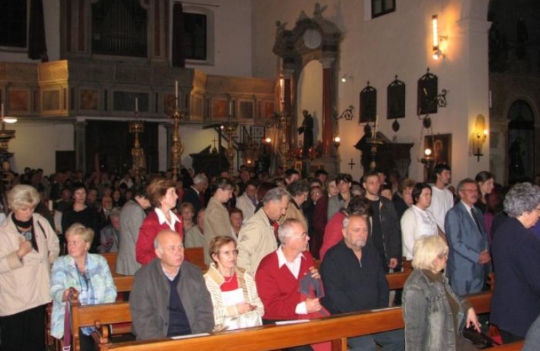 Frančiškanski Samostan Koper - blagoslov študentskega centra in središča Rotunda