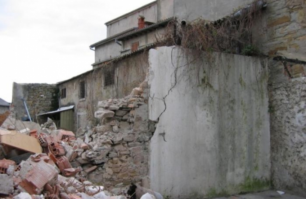 Frančiškanski Samostan Koper obnovitvena dela 2006