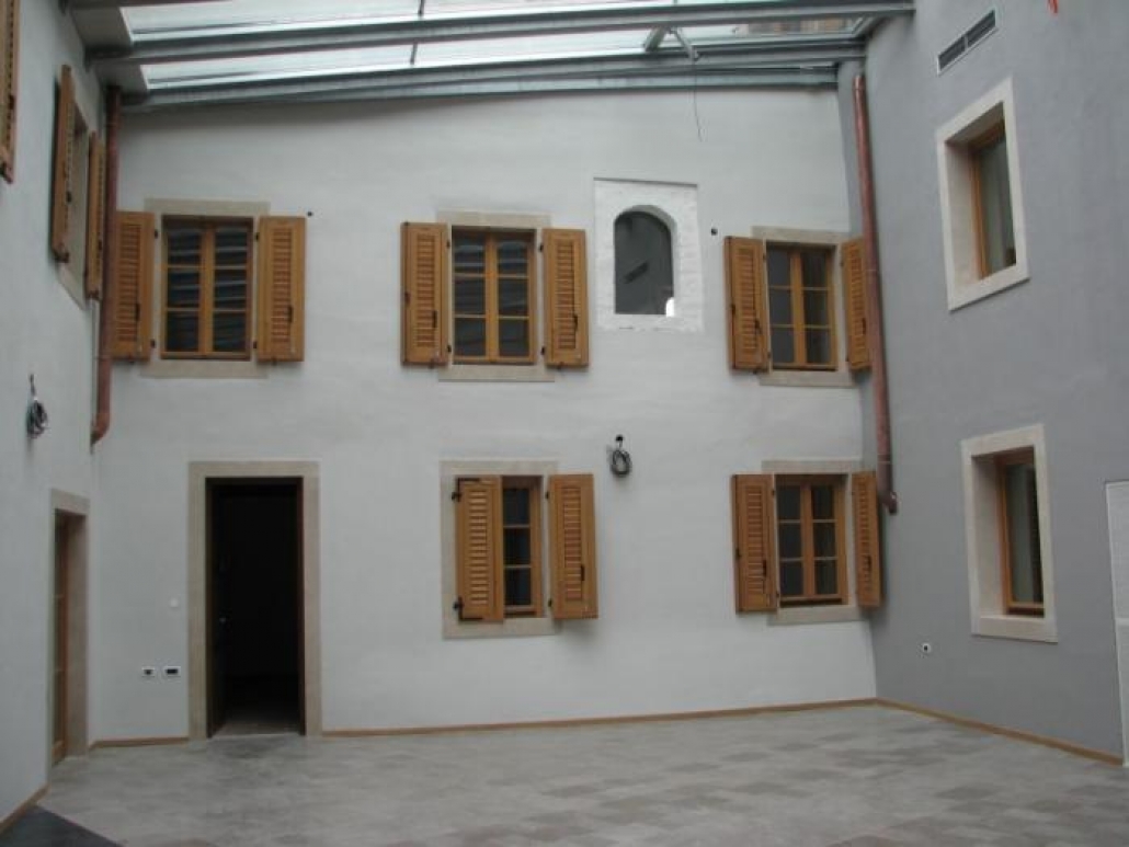 Frančiškanski Samostan Koper zaključna dela 2008